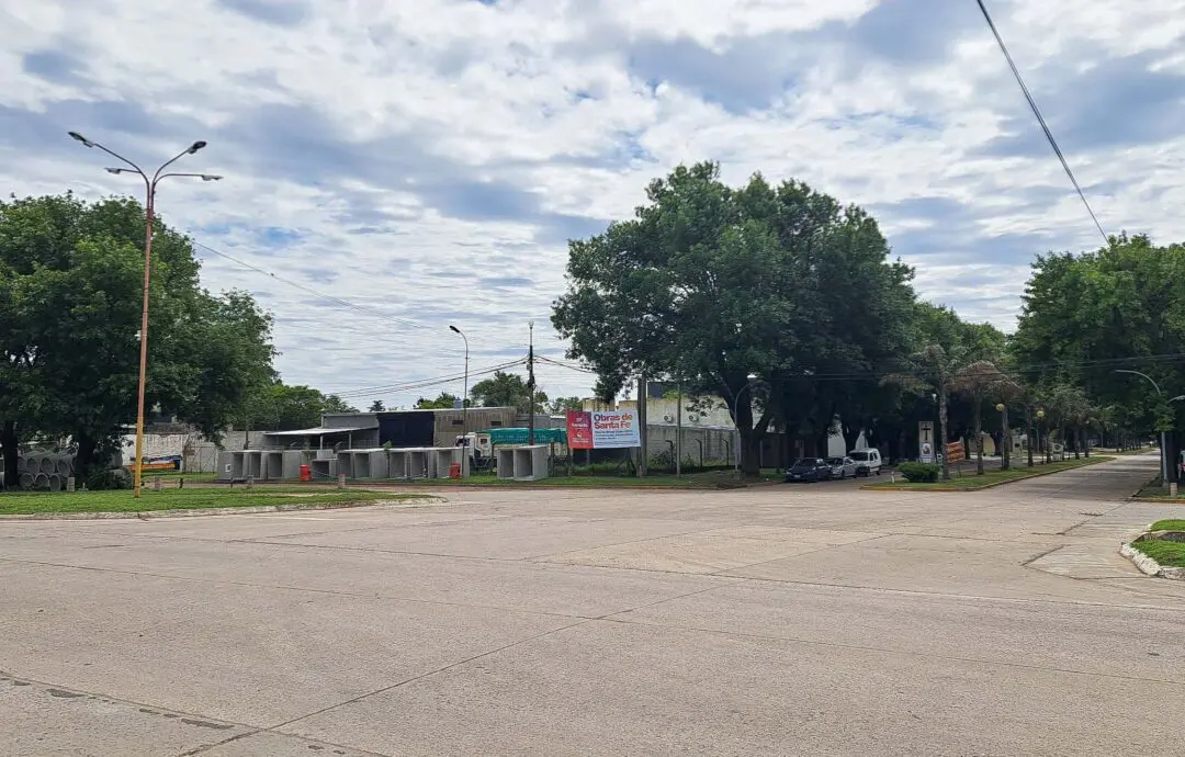 Villa Cañás: Corte en el acceso de Avenida 50 por obra de desagüe