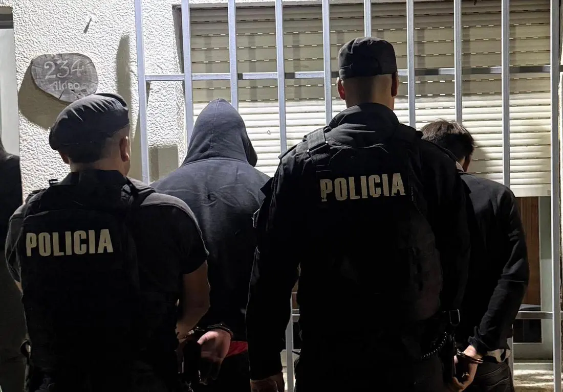 Melincué: Policía detiene a dos sospechosos de un robo ocurrido en María Teresa