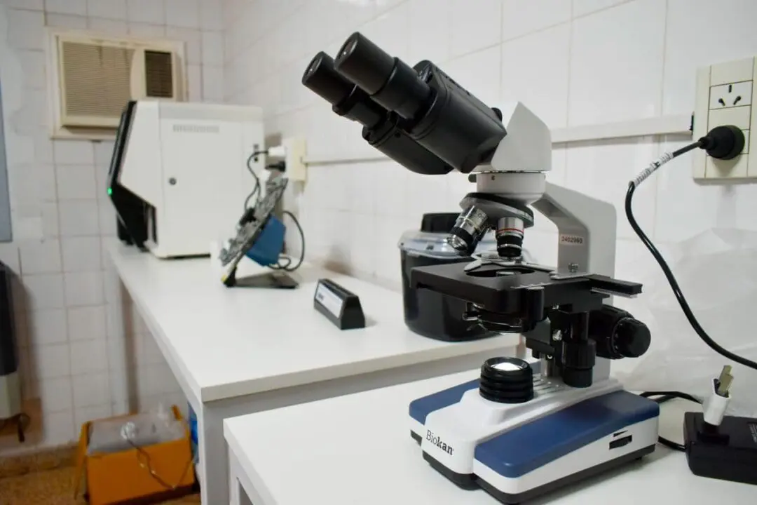 Elortondo: El Ministerio de Salud inauguró el laboratorio del Samco y construirá un nuevo hospital