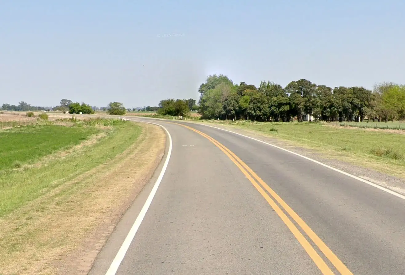 Vuelco fatal en la Ruta 90: Un hombre de 44 años perdió la vida en Elortondo