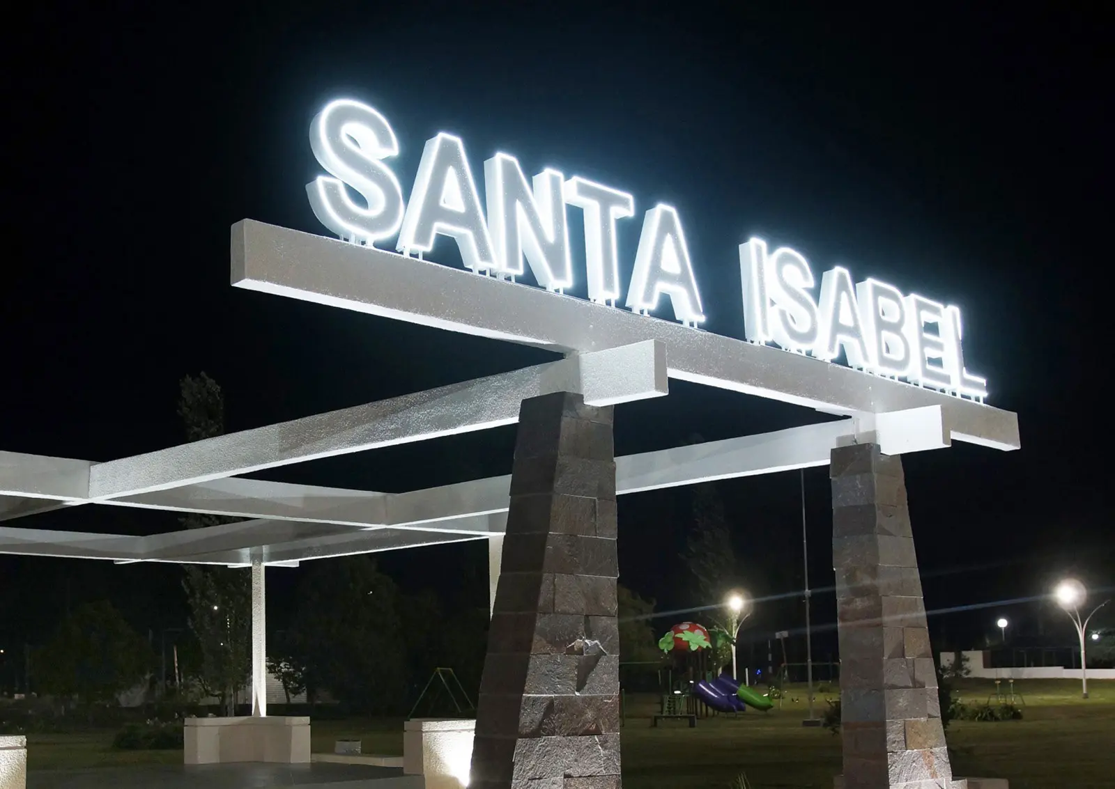 Ejemplo regional: Santa Isabel cumplió al 100% la ordenanza de Pirotecnia Cero