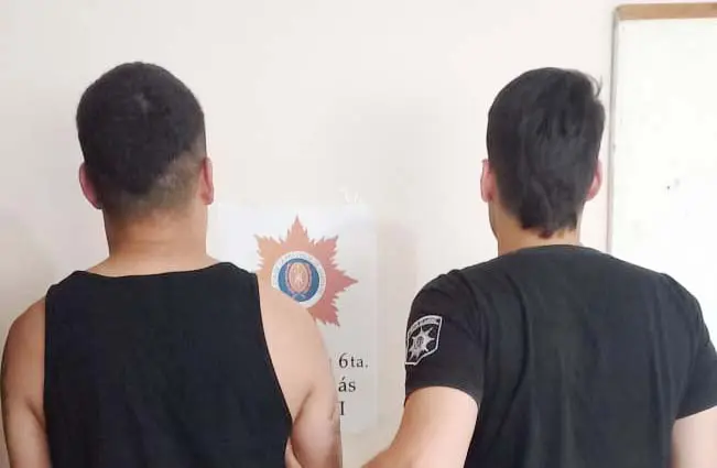 Villa Cañás: Intentó evadir un control, chocó un pilote y le secuestraron el auto