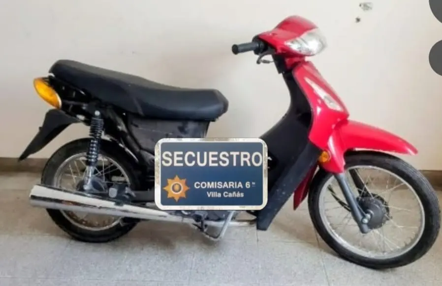 Villa Cañás: Recuperan una motocicleta robada y notifican a un menor