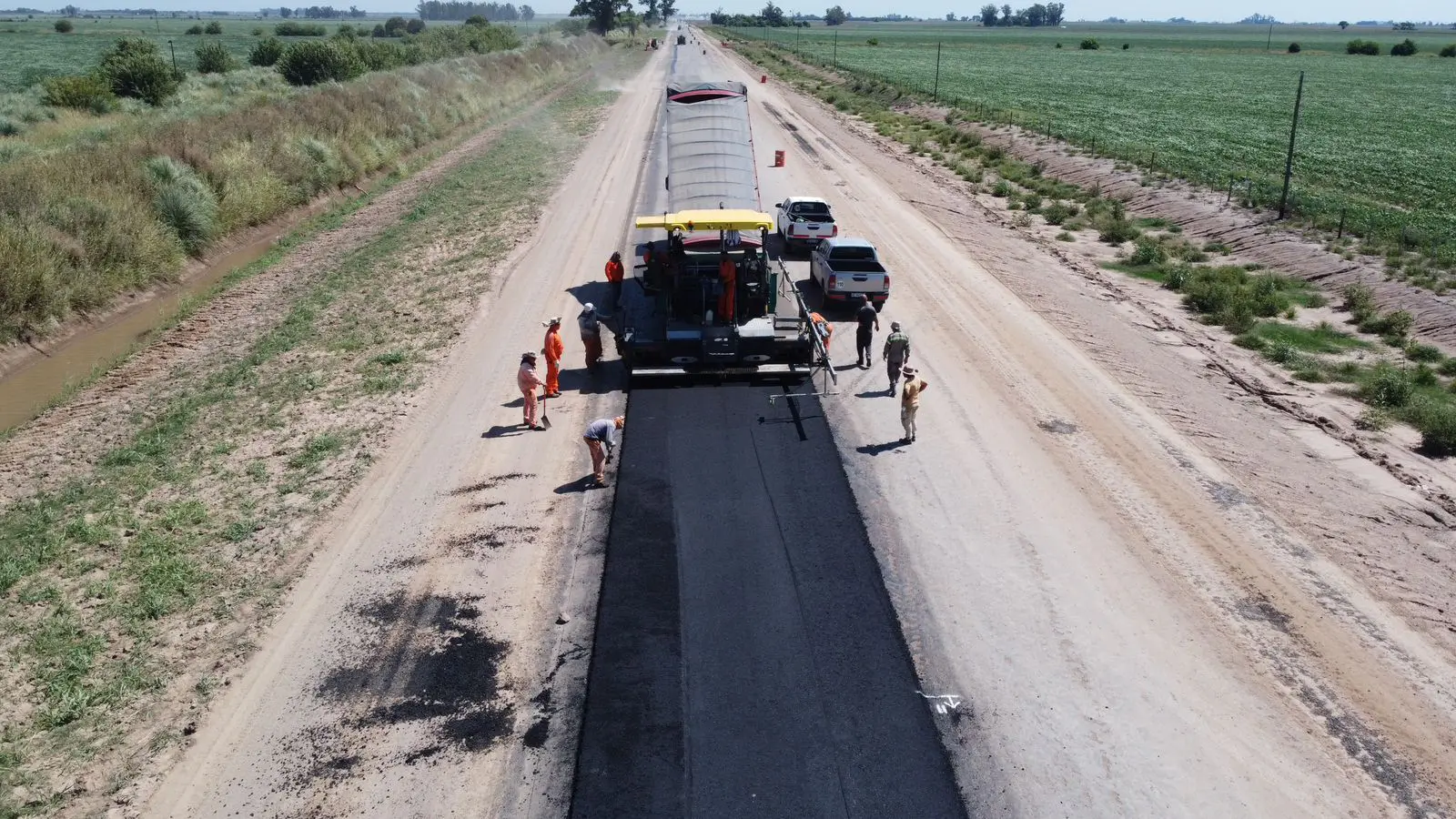 Empezaron a pavimentar la nueva Ruta 96: La alternativa a la peligrosa Ruta Nacional 33