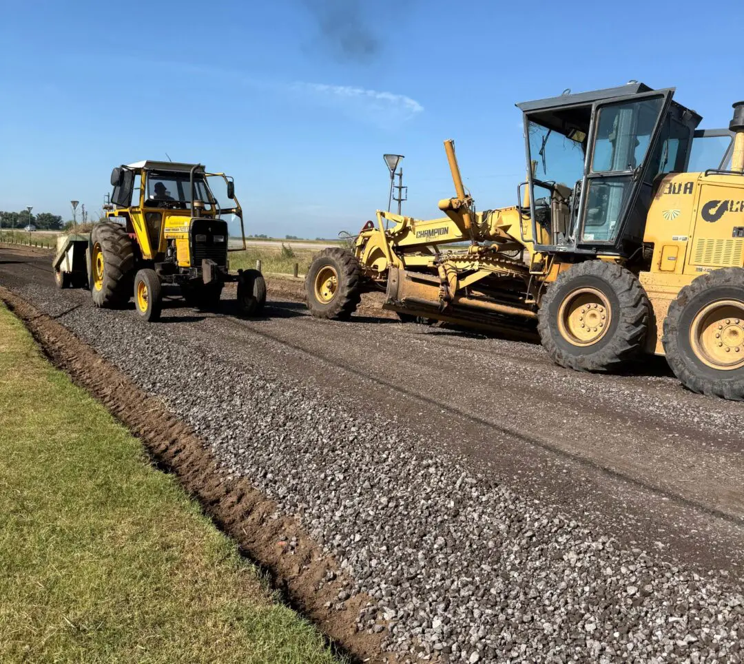 Villa Cañás: Avanzan con tareas de mantenimiento y empedrado en Calle 71
