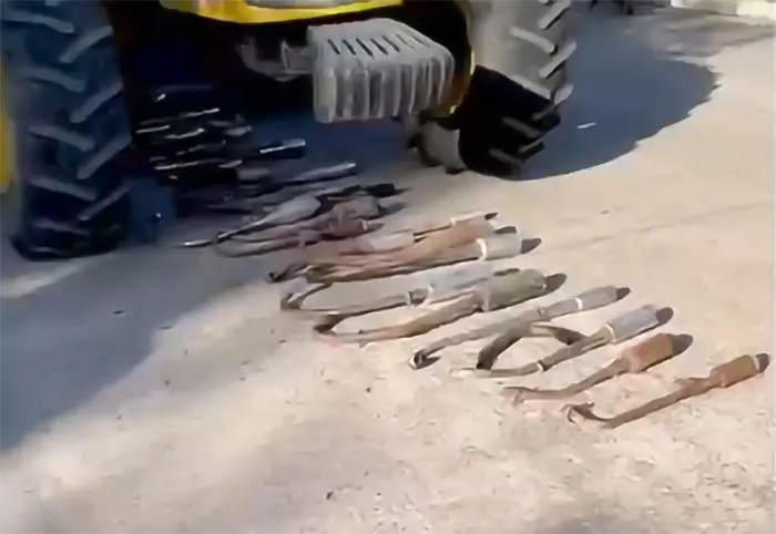 Wheelwright destruyó más de 30 escapes por ruidos molestos Wheelwright destruyó más de 30 escapes por ruidos molestos