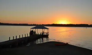 Villa Cañás: Llega Laguna Sunset, una jornada con deporte, gastronomía y música frente a la laguna