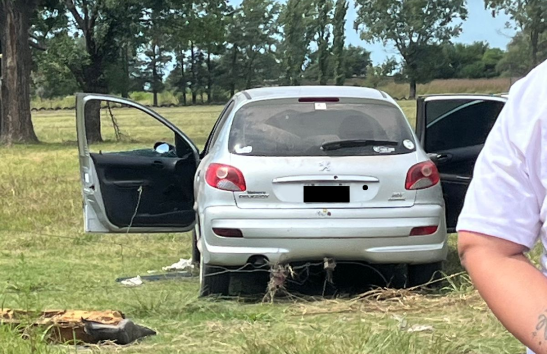 Conmoción en Venado Tuerto: Hallaron un hombre sin vida dentro de un auto en el predio del Moto Club Conmoción en Venado Tuerto: Hallaron un hombre sin vida dentro de un auto en el predio del Moto Club