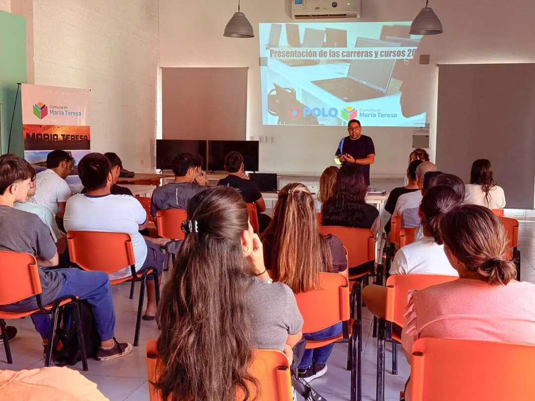 María Teresa presentó el Polo Educativo 2026 con carreras universitarias y cursos con salida laboral