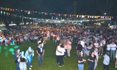 Villa Cañás vibró con la Feria Nacional de Artesanos 2026