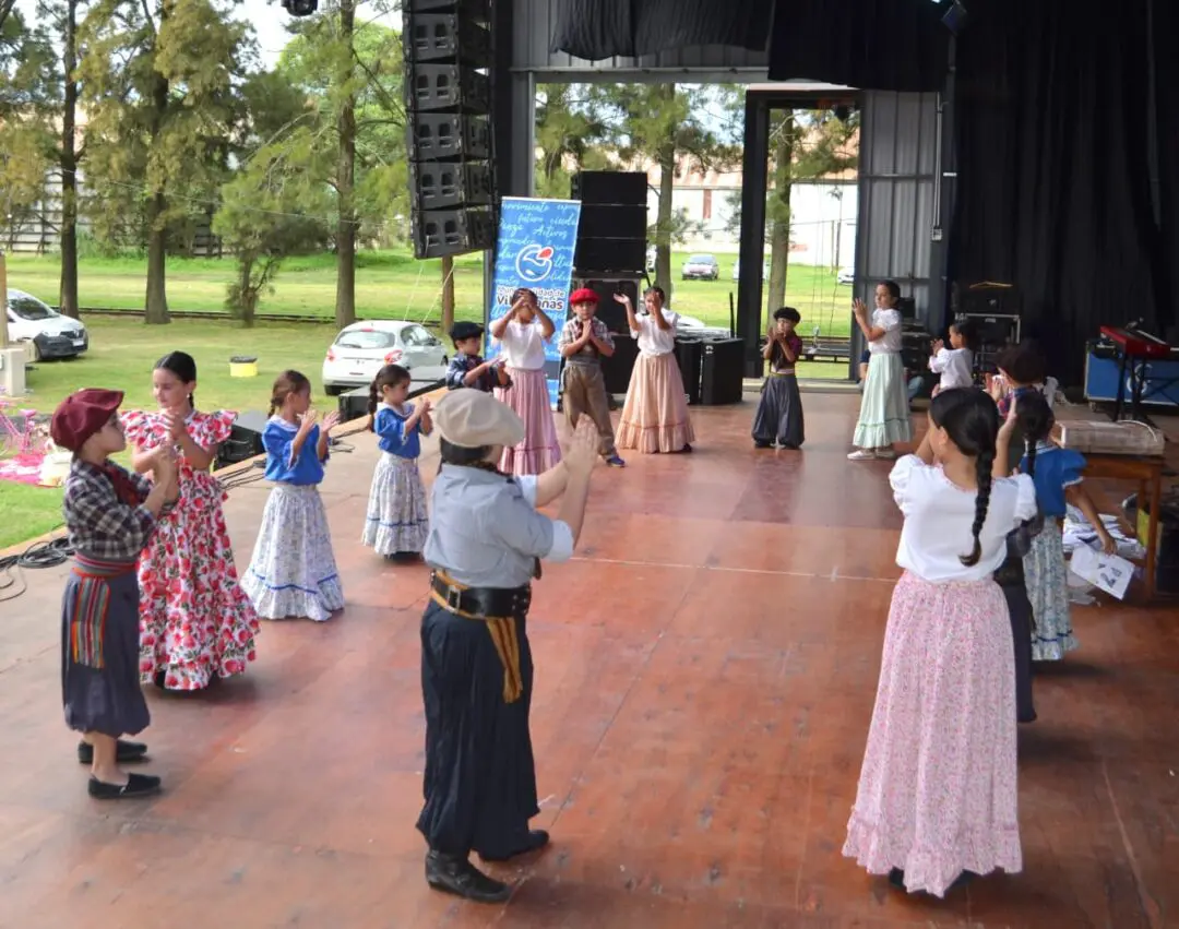 Villa Cañás vibró con la Feria Nacional de Artesanos 2026