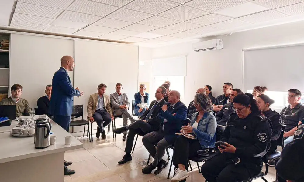 Venado Tuerto: Refuerzan la seguridad con más control policial y monitoreo en tiempo real Venado Tuerto: Refuerzan la seguridad con más control policial y monitoreo en tiempo real