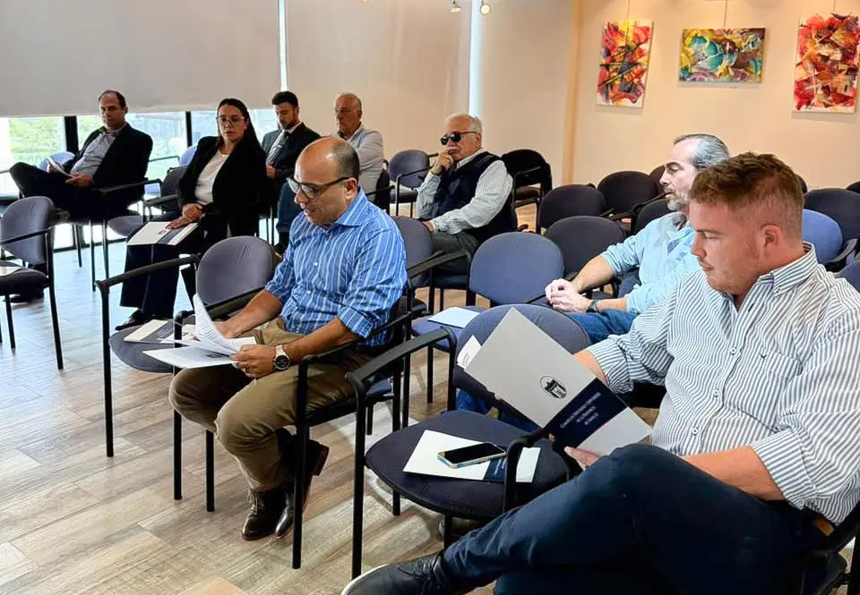 Economía: Impulsan un fondo para facilitar créditos a pymes santafesinas Economía: Impulsan un fondo para facilitar créditos a pymes santafesinas