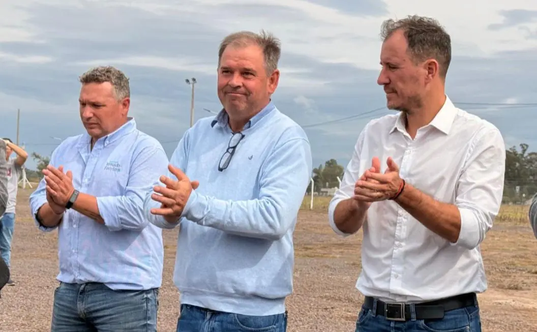 Venado Tuerto inauguró la playa para sacar camiones de los barrios Venado Tuerto inauguró la playa para sacar camiones de los barrios