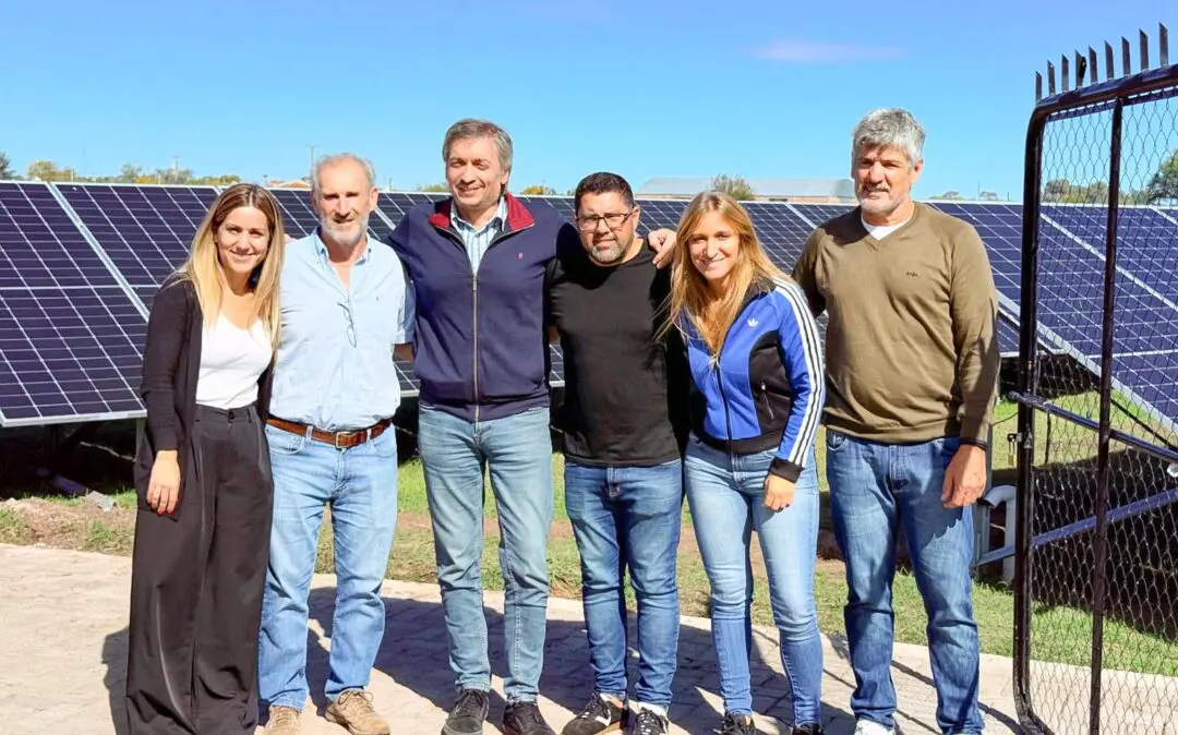 Máximo Kirchner visitó María Teresa y llamó a reconstruir el peronismo a favor de la mayoría