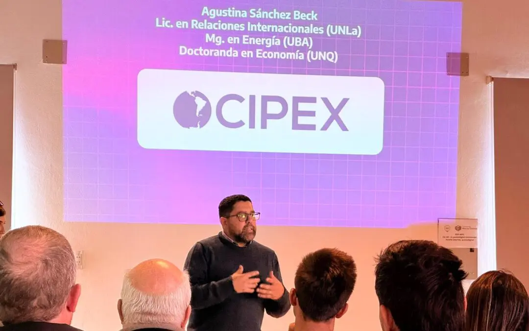 María Teresa firmó convenios clave con China y lanzó formación energética