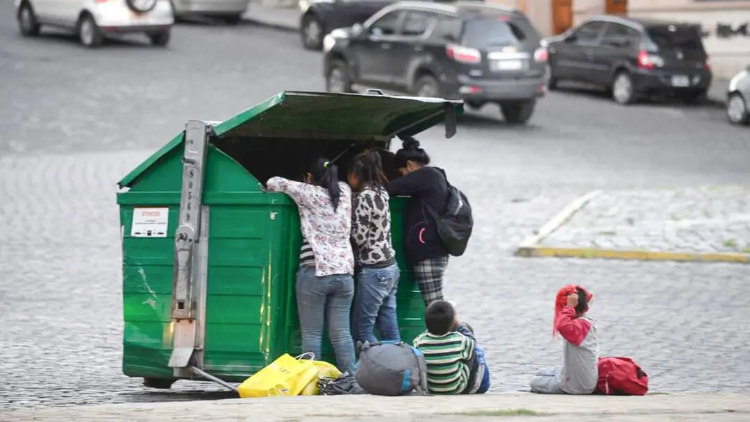 Cada vez más chicos dependen de comedores y copas de leche