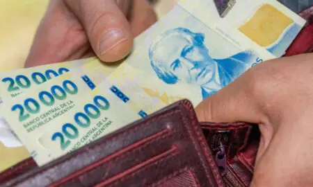 Economía: Santa Fe lanzó un plan para aliviar deudas y proteger ingresos de trabajadores y jubilados