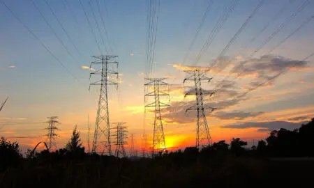 Energía: Obra eléctrica clave sigue frenada y crece la preocupación