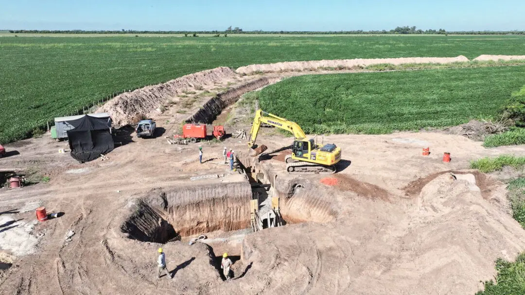 Lluvias intensas: Santa Fe acelera obras hídricas en más de 100 localidades para prevenir inundaciones Lluvias intensas: Santa Fe acelera obras hídricas en más de 100 localidades para prevenir inundaciones
