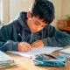 Darán becas de 100 mil pesos por mes a estudiantes: Quiénes podrán acceder y cómo anotarse