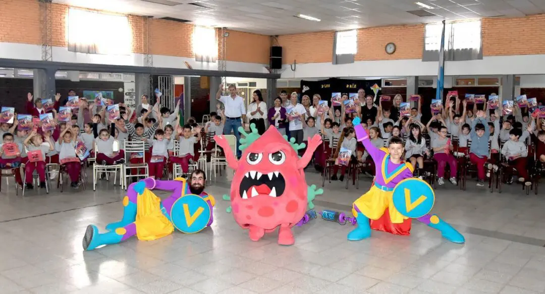 Vax Team llegó a Venado Tuerto para impulsar la vacunación infantil en escuelas