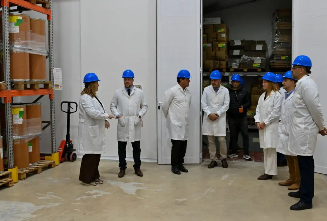 Salud pública: Santa Fe busca aumentar un 26% la producción de medicamentos del laboratorio provincial