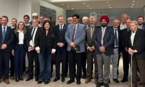 Castellani acompañó un encuentro entre la Bolsa de Cereales, una universidad de India y el CAR de Venado Tuerto