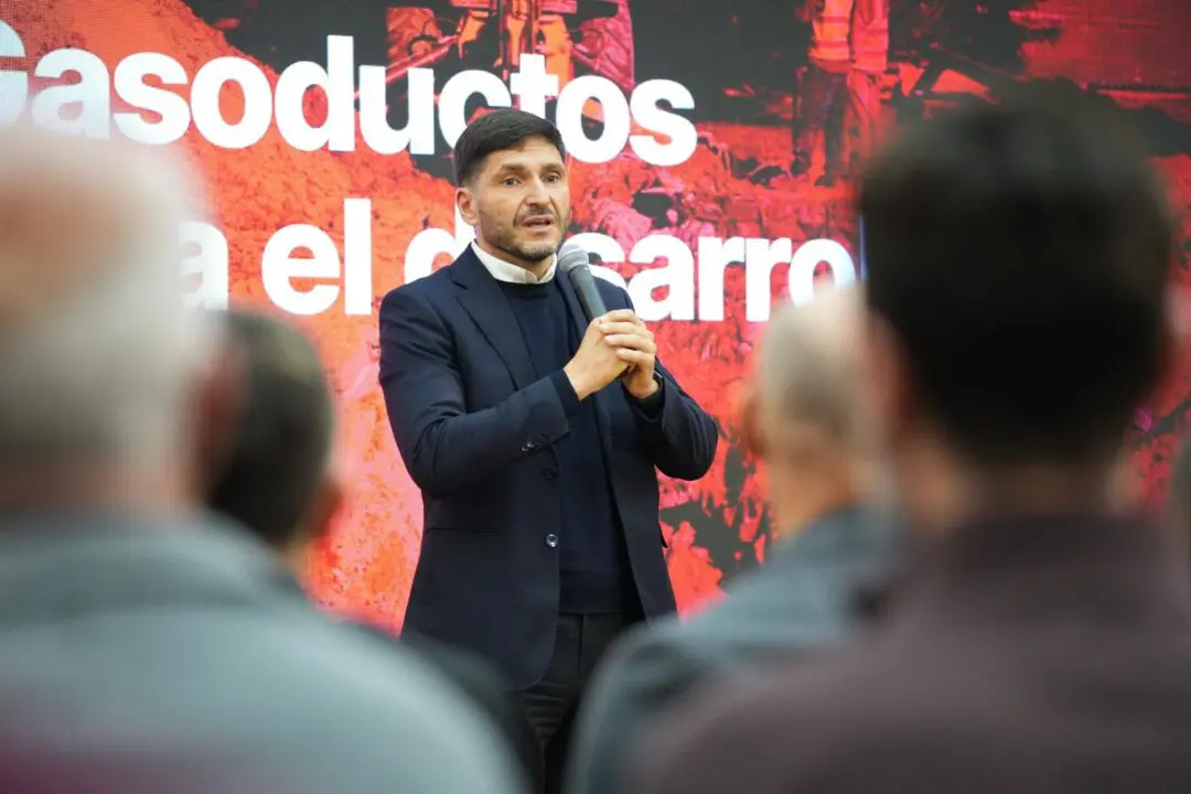 Pullaro anunció una inversión de US$ 26 millones para cinco gasoductos