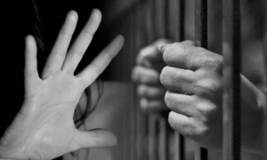 Venado Tuerto: 14 años de cárcel a un hombre que abusó sexualmente de su hija adolescente