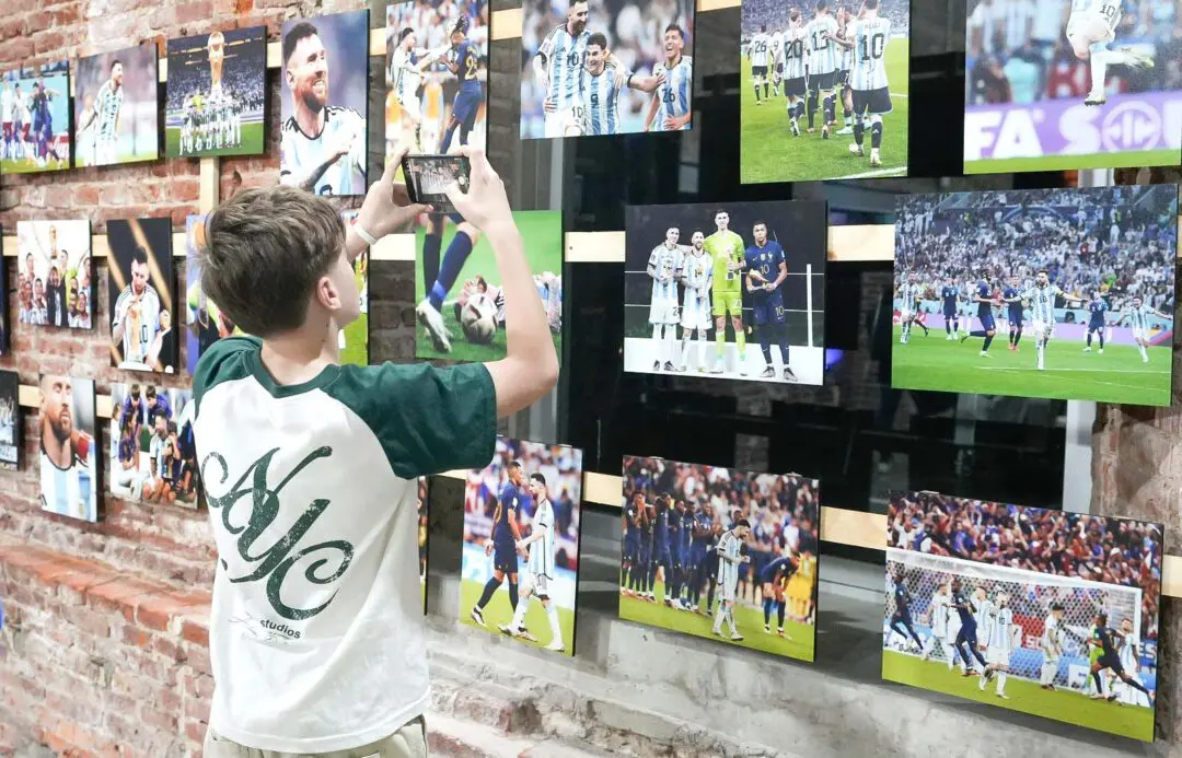 Venado Tuerto: Llega una muestra fotográfica sobre Messi que retrata su carrera Venado Tuerto: Llega una muestra fotográfica sobre Messi que retrata su carrera