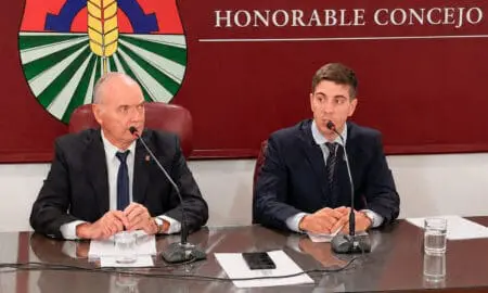 Villa Cañás: Gizzi y Gallo impulsan prohibir la venta ambulante y eliminar el permiso vigente