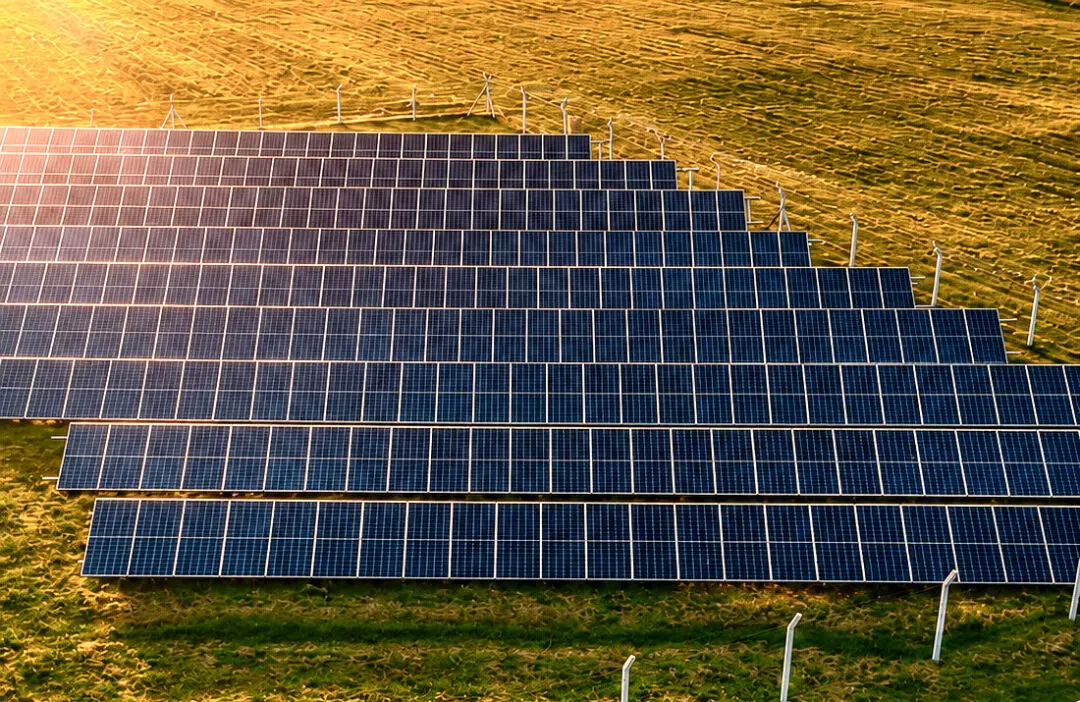 El cooperativismo santafesino impulsa 30 parques solares para ganar autonomía energética El cooperativismo santafesino impulsa 30 parques solares para ganar autonomía energética
