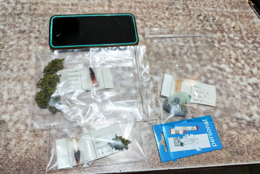 Melincué: Cinco allanamientos por microtráfico terminaron con cuatro detenidos