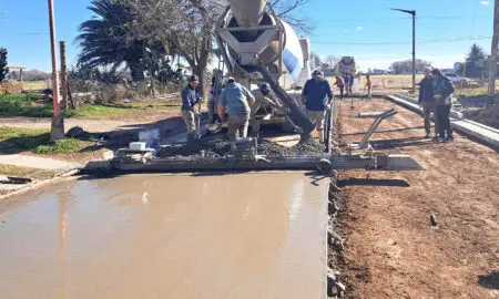 Villa Cañás avanza con nuevas obras de pavimento en distintos sectores de la ciudad