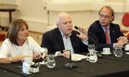 Lifschitz presentó el proyecto para crear un nuevo banco público
