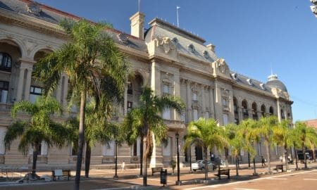 Hubo acuerdo para hacer la consulta por la reforma de la Constitución