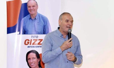 Villa Cañás: "Tito" Gizzi lanzó su candidatura para la reelección junto a su lista de Concejales