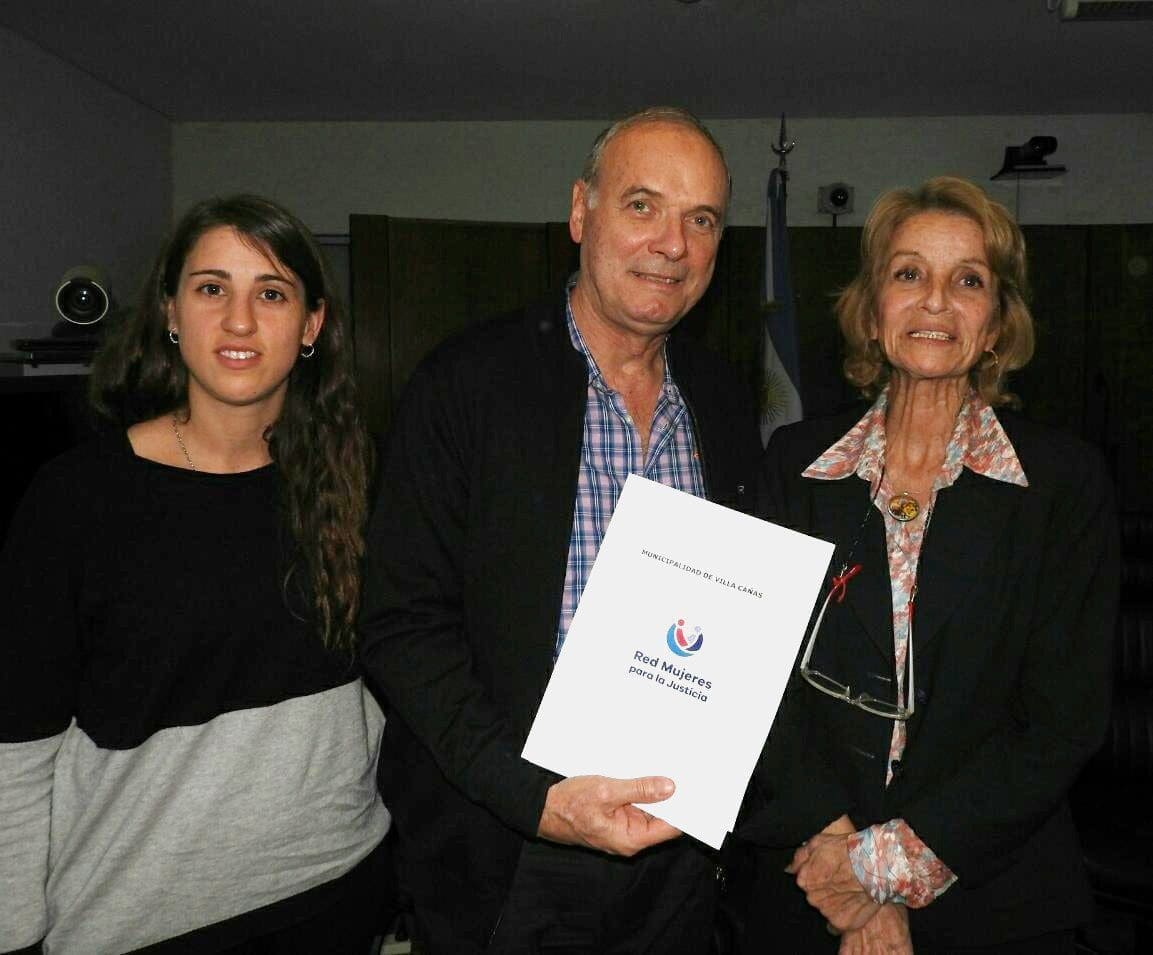 Villa Cañás: Gizzi firmó un convenio de colaboración con la Red de Mujeres para la Justicia