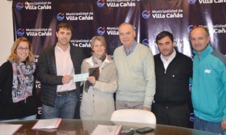 Villa Cañás: Se entregaron fondos al Club Studebaker por la Colonia para adultos mayores