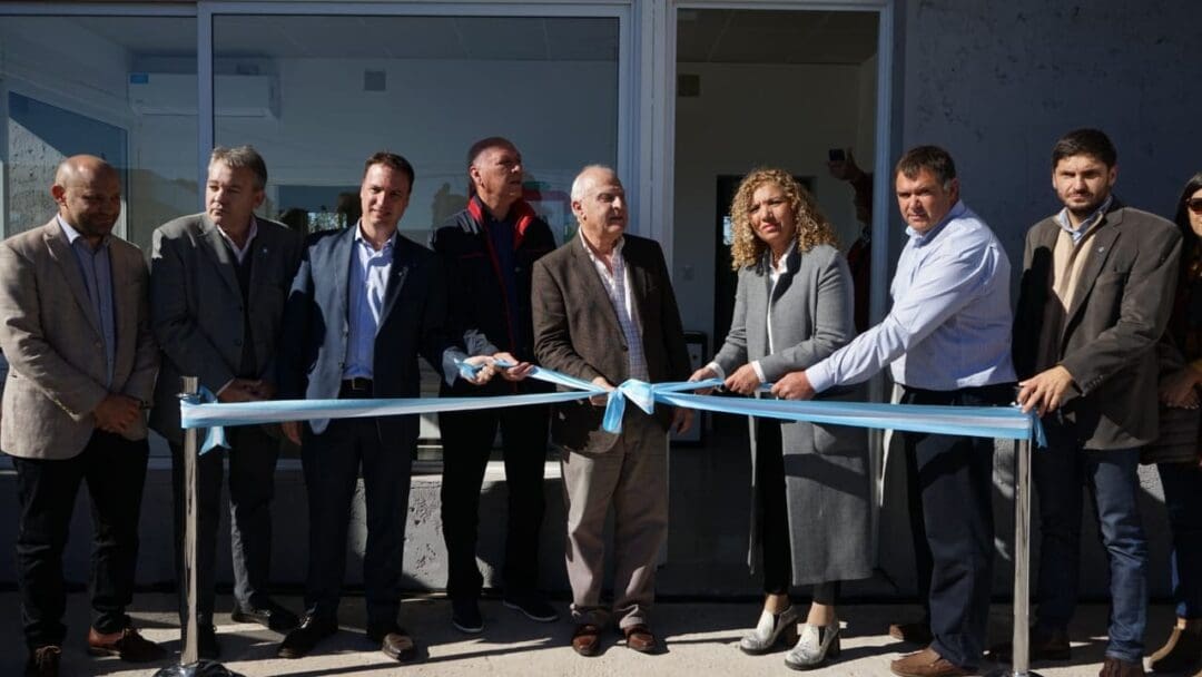 Otra obra provincial en María Teresa: Lifschitz y Enrico inauguraron la nueva comisaria