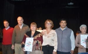 La provincia entregó a familias de la región las escrituras de sus viviendas del Fonavi y Foprovi La provincia entregó a familias de la región las escrituras de sus viviendas del Fonavi y Foprovi