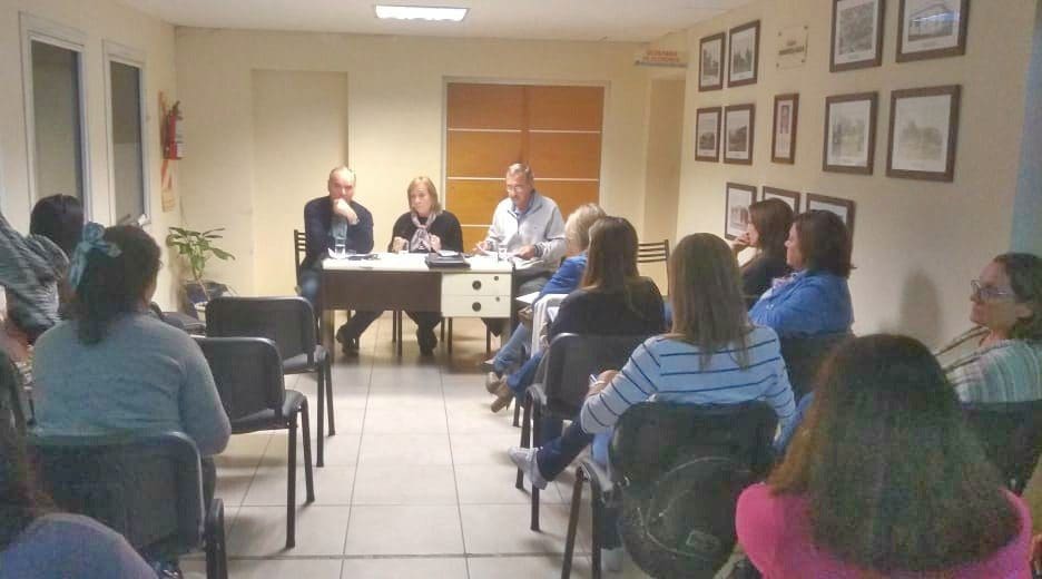 Villa Cañás: El municipio entregó los aportes del Fondo de Asistencia Educativa
