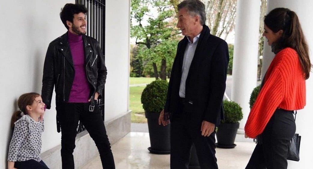 Tini Stoessel y Sebastián Yatra visitaron la Quinta de Olivos y le cumplieron el sueño a Antonia Macri