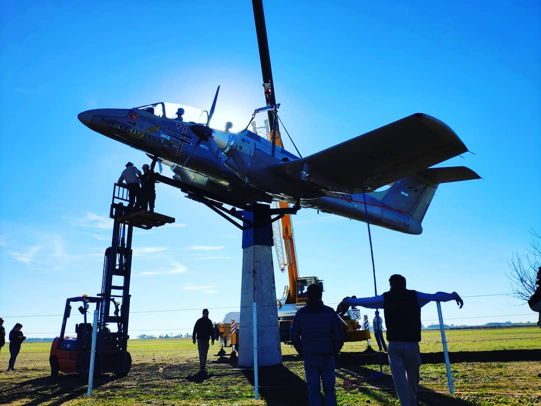Villa Cañás: El Pucará A-512 quedó emplazado en el Aeroclub
