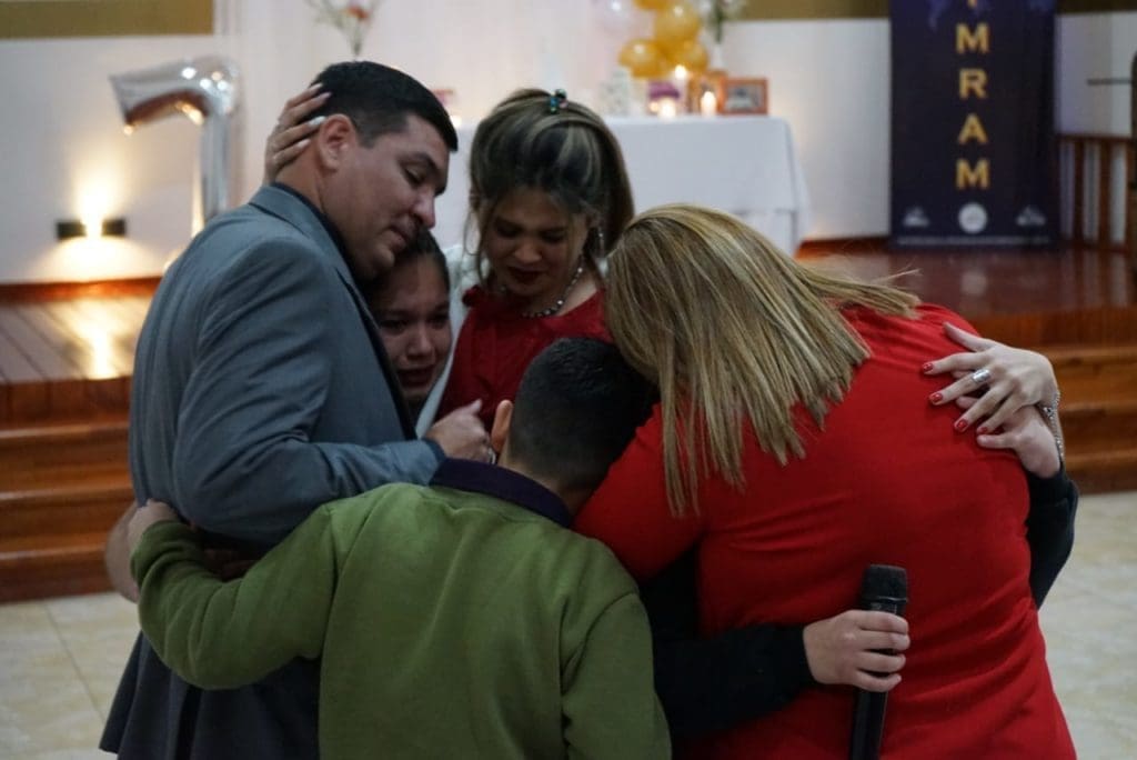 Venado Tuerto: Enrico acompañó a la iglesia Ministerio Generación de Cambio en sus 7 años de existencia Venado Tuerto: Enrico acompañó a la iglesia Ministerio Generación de Cambio en sus 7 años de existencia