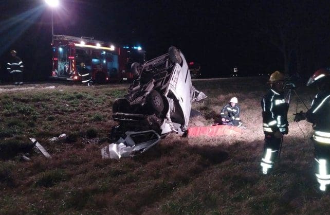 Santa Isabel: Un muerto al chocar un camión y un utilitario en la Ruta 8
