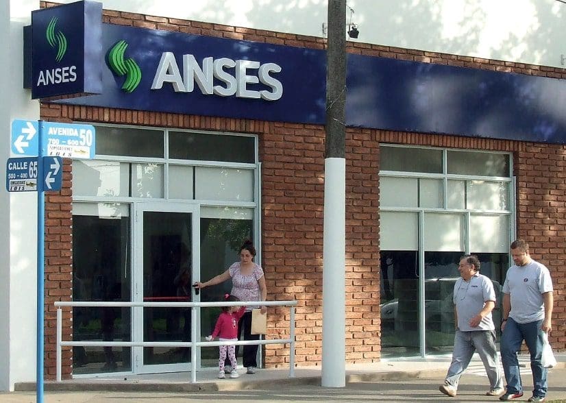 Jubilados: salió el cronograma de pagos de septiembre, octubre y noviembre