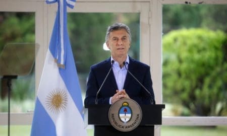 Macri elimina el IVA para gran parte de los productos de la canasta básica