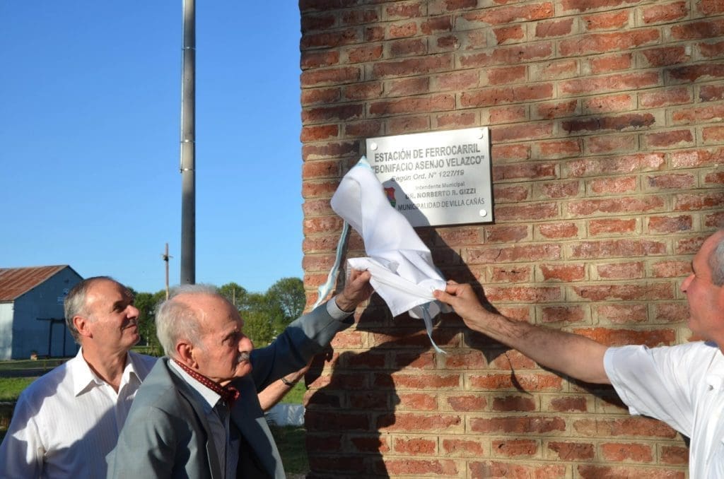 Villa Cañás: Se designó a la Estación de Ferrocarril con el nombre de Bonifacio Asenjo Velazco Villa Cañás: Se designó a la Estación de Ferrocarril con el nombre de Bonifacio Asenjo Velazco